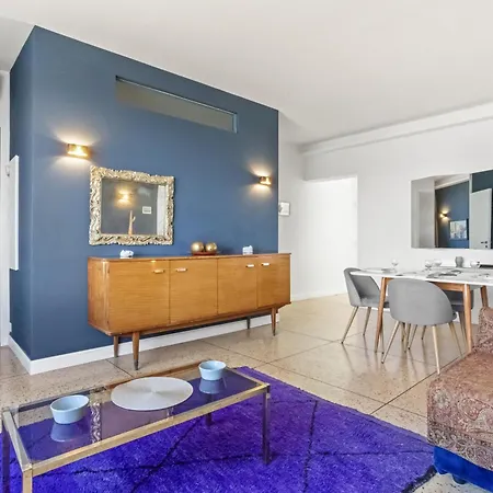 Exception Maison Pieds Dans L'eau Holiday home Frejus
