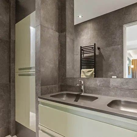 Exception Maison Pieds Dans L'eau * Fréjus