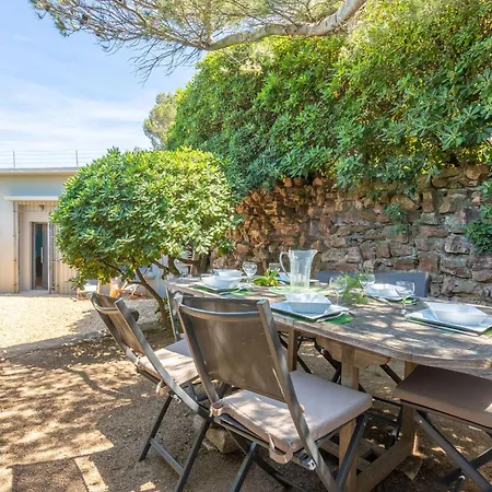 Exception Maison Pieds Dans L'eau Fréjus