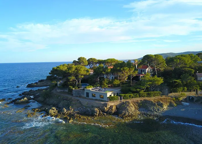Exception Maison Pieds Dans L'eau Fréjus